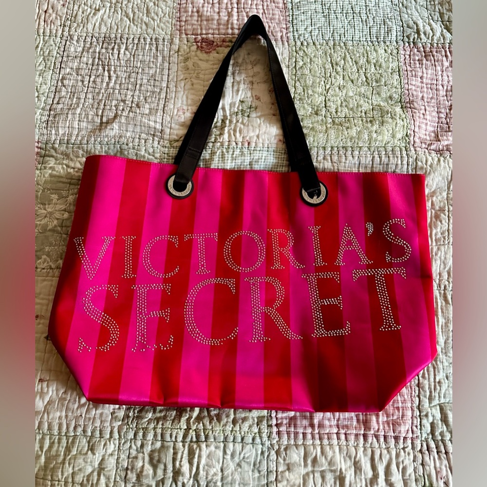 Victoria's Secret Limited Edition Black Friday 2011 Bling Tote